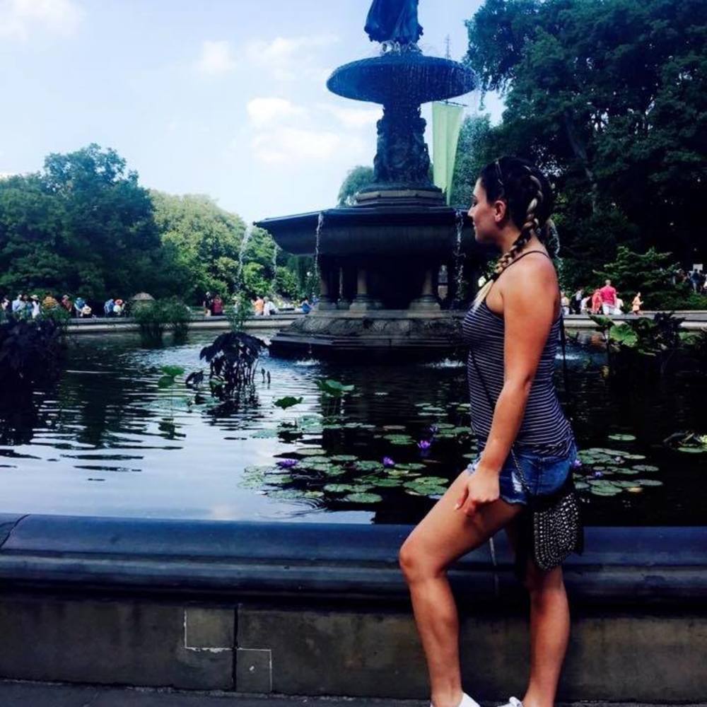 Meet your Posher, Christina